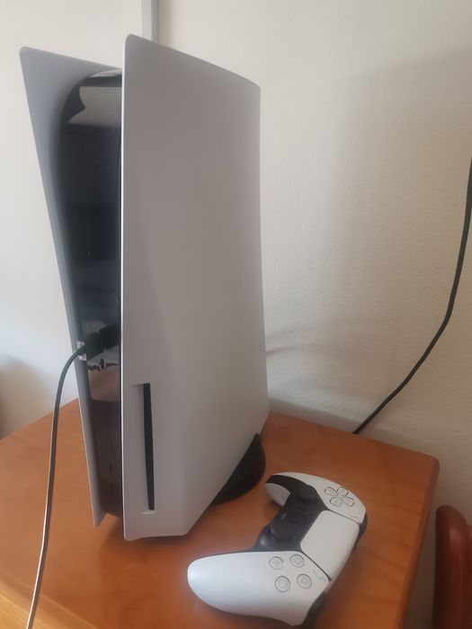 Ps5 + 1 comando e vários jogos