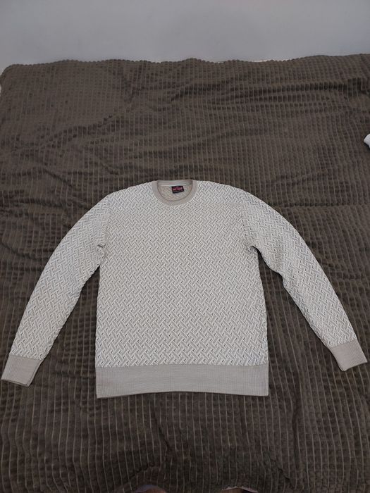 Продам светр чоловічий