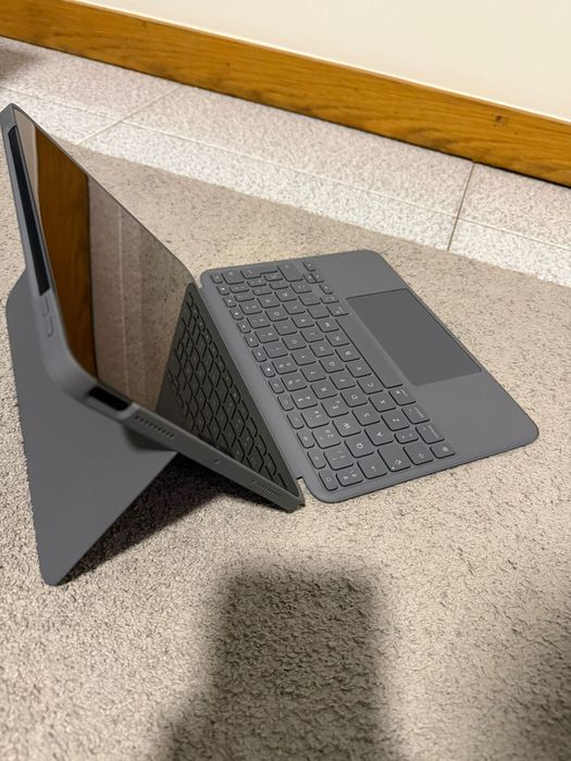 Ipad Air 5Gen 64Gb + Apple Pencil + Teclado Logitech