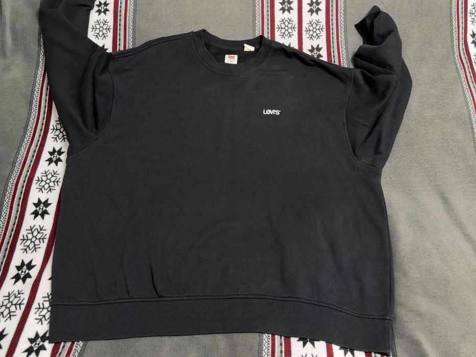 Чоловічиц світшот Levi’s великого розміру xxl або oversize