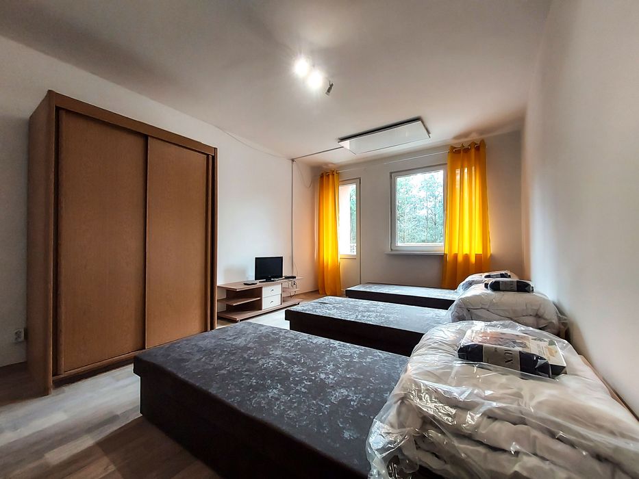 Kwatery Pracownicze Szczytnica | Amazon, Action, H&M | 8 miejsc