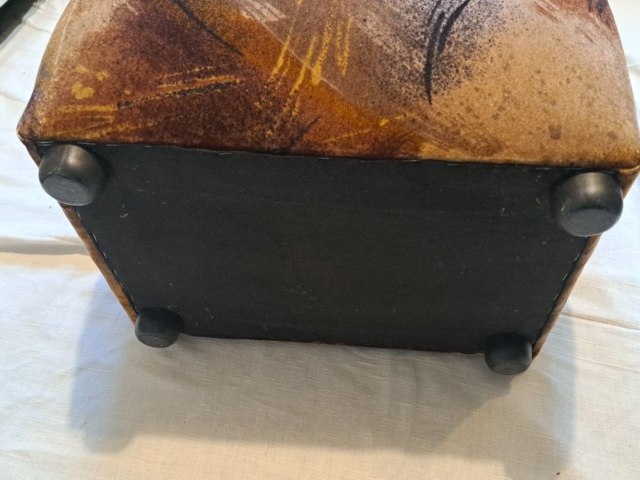 Pufa otwierana, schowek