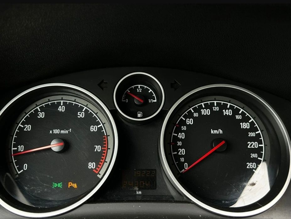Opel Zafira B  1.6  2007