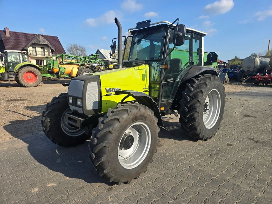 Valtra 800  Valtra 800
