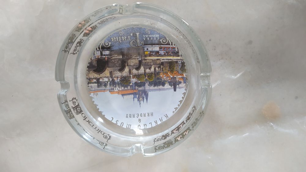 Подарочная пепельница