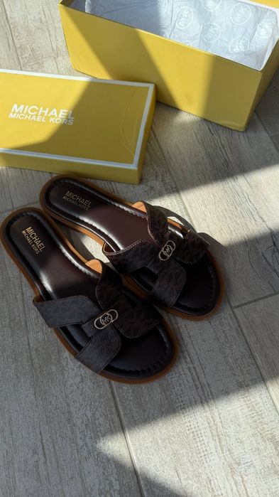 Шльопанці Michael Kors  кос  босоніжки тапочки