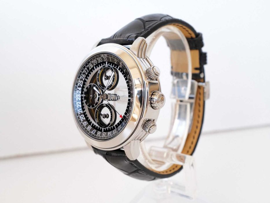 Quinting Mysterious Chronograph 44 mm