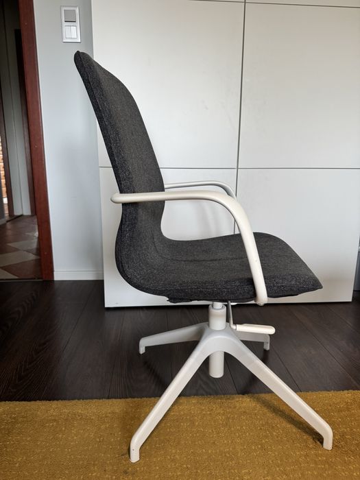 Krzesło biurowe obrotowe IKEA LANGFJÄLL