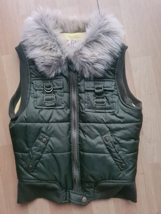 Kamizelka,bezrękawnik dziewczecy