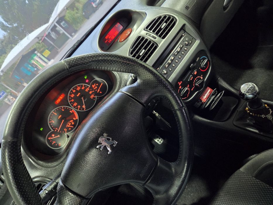 Peugeot  206 hdi 110cv