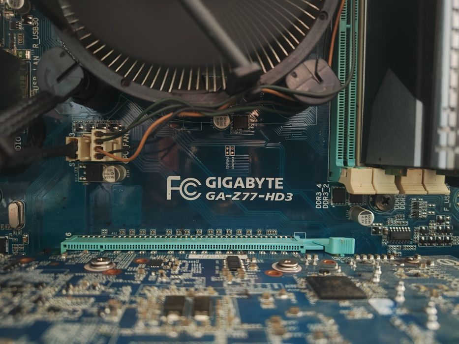 Komputer stacjonarny SSD  za drobne