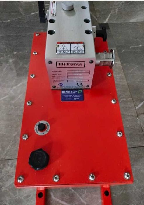 Pompa Ręczna do prób ciśnieniowych MHX 300