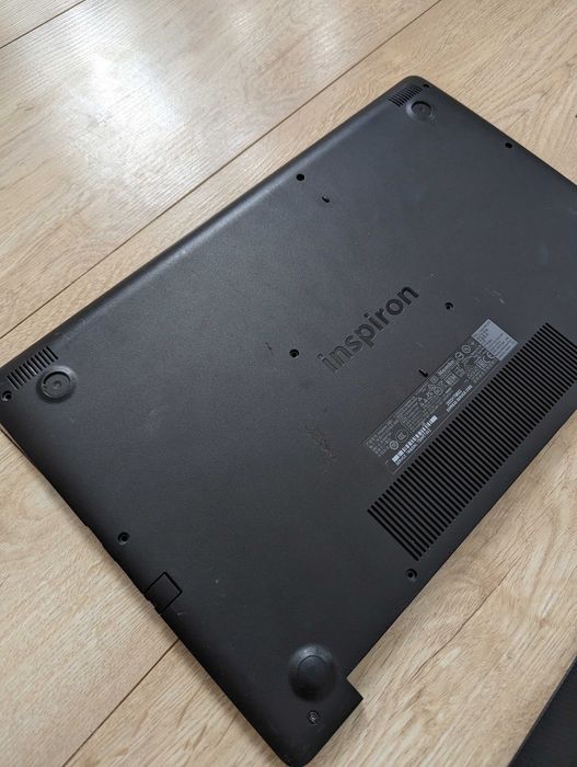 Oryginalne części Dell 3583, zawiasy, touchpad, klawiatura, obudowa