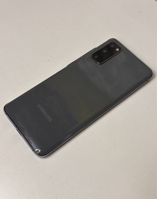 Продам Samsung Galaxy S20 5g б/у