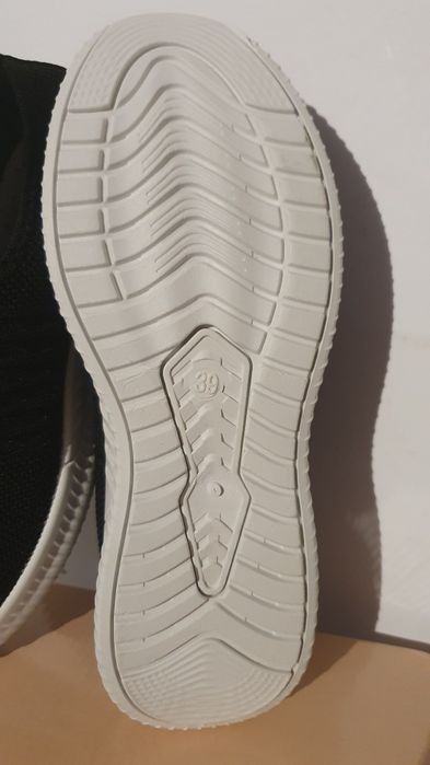 Sneakersy nowe damskie sportowe Vices rozmiar 39