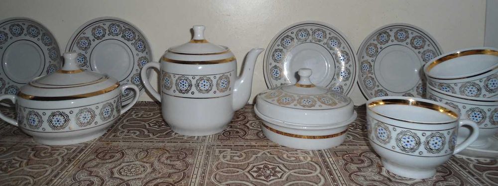 Красивий сервіз СРСР