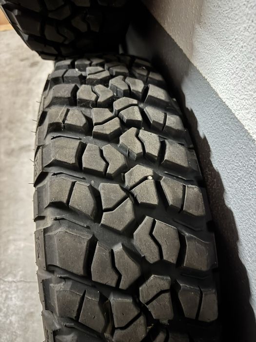 Jantes Mitsubishi Pajero 3.2 DiD e pneus BF Goodrich Mud