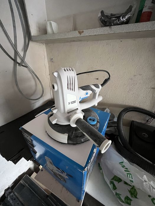 Szlifierka do gipsu MacAllister krótka 1220 W