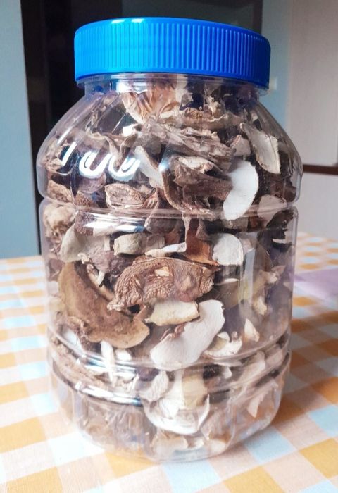 200 g suszonych prawdziwków