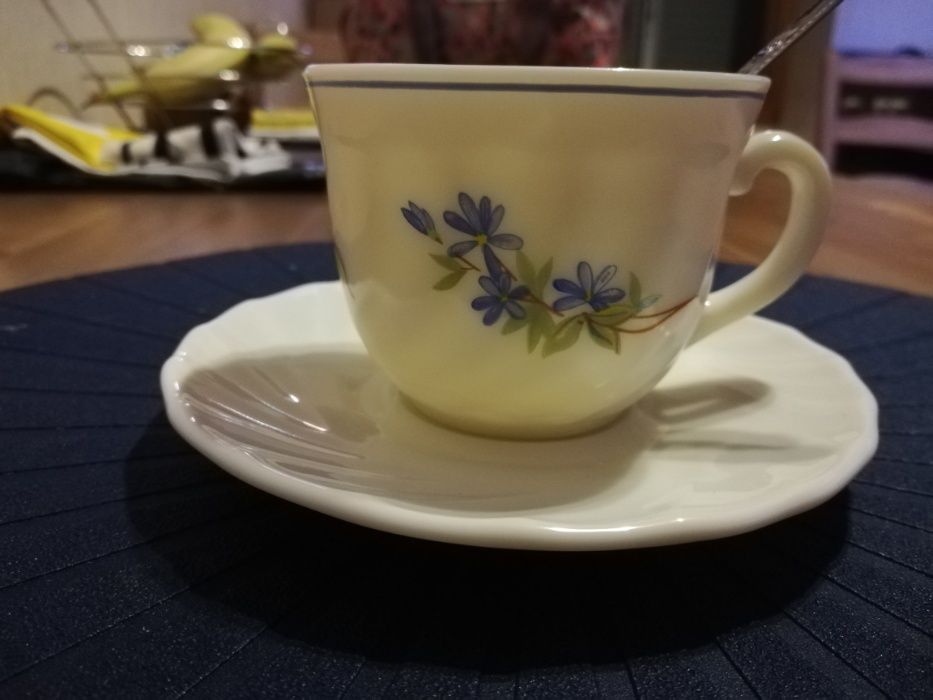 Teacups64737704138753125