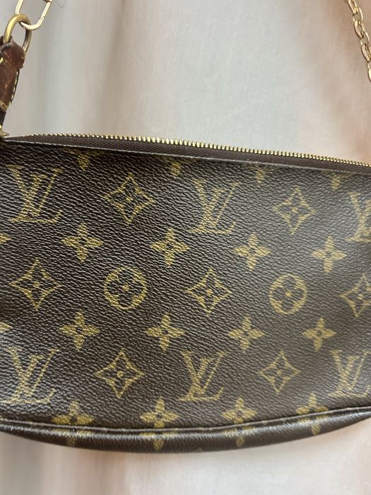 Louis Vuitton Pochette Bag