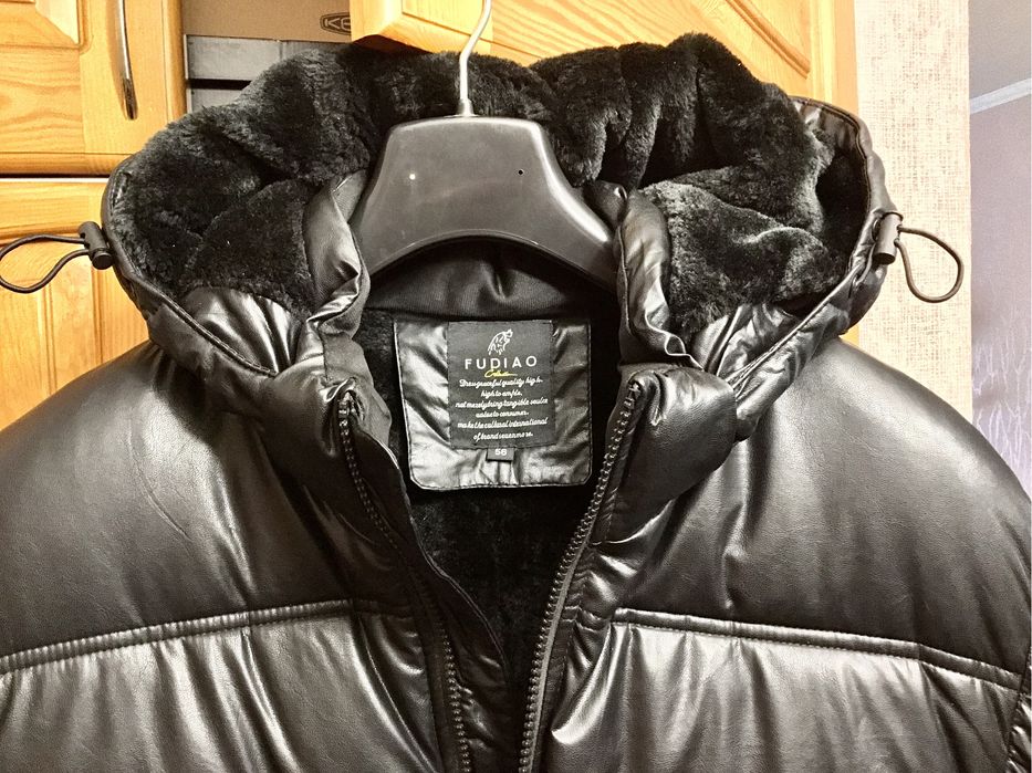 Куртка зимняя.  .