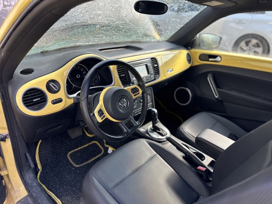 Вольксваген битл часть кузова дверь