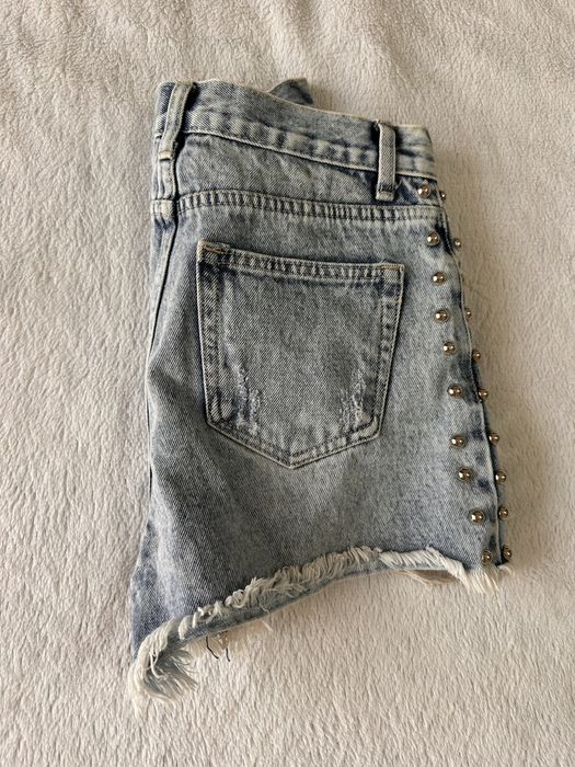 Жіночі шорти. Джинсові шорти.