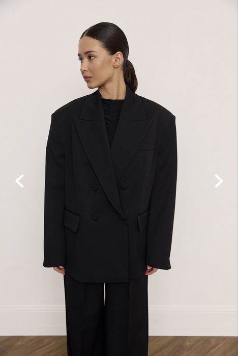 Vloria обʼємний піджак one size