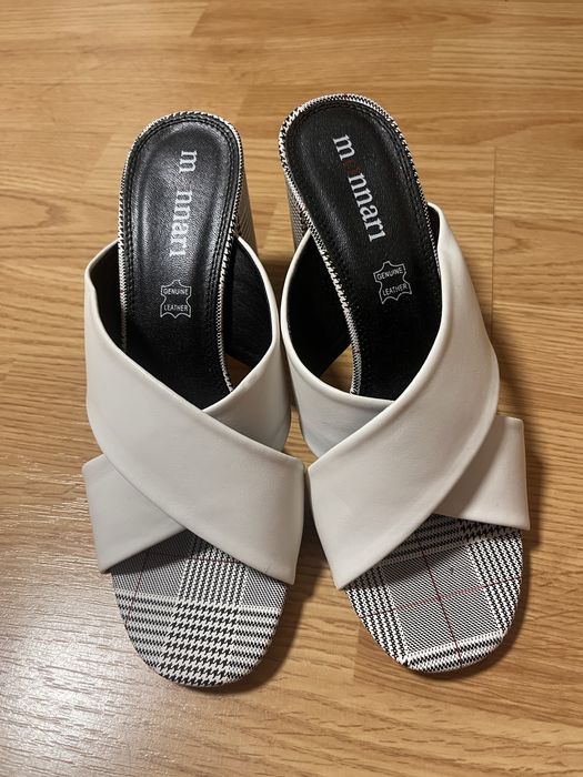 nowe skórzane buty monnari