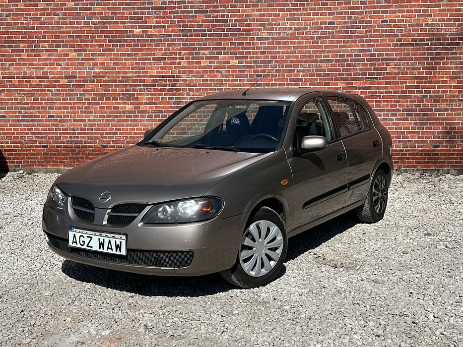 Nissan Almera 1.5LPG>>klima>>fajnystan>>świętaotwarte>>zamiana