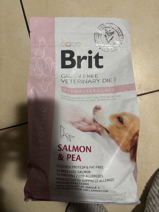 Karma dla psa Brit Salmon Pea