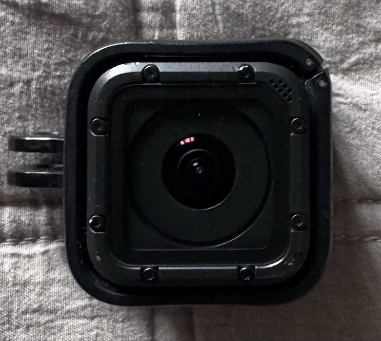 Екшн-камера GoPro Hero Session 4