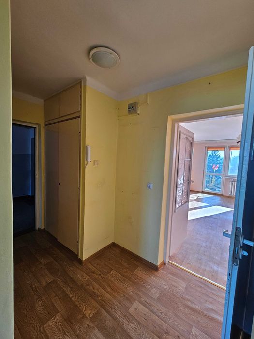 Sprzedam mieszkanie dwupokojowe przy ul. Sieroszewskiego 11 w Puławach