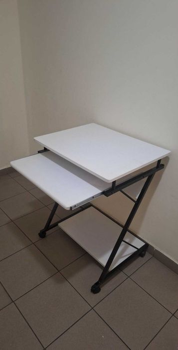 Biurko mini pod komputer 60x48x75