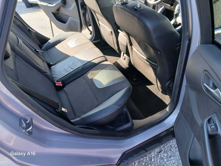 FORD FOCUS 1.6 TDCi | Diesel Nacional cx 6Vel.