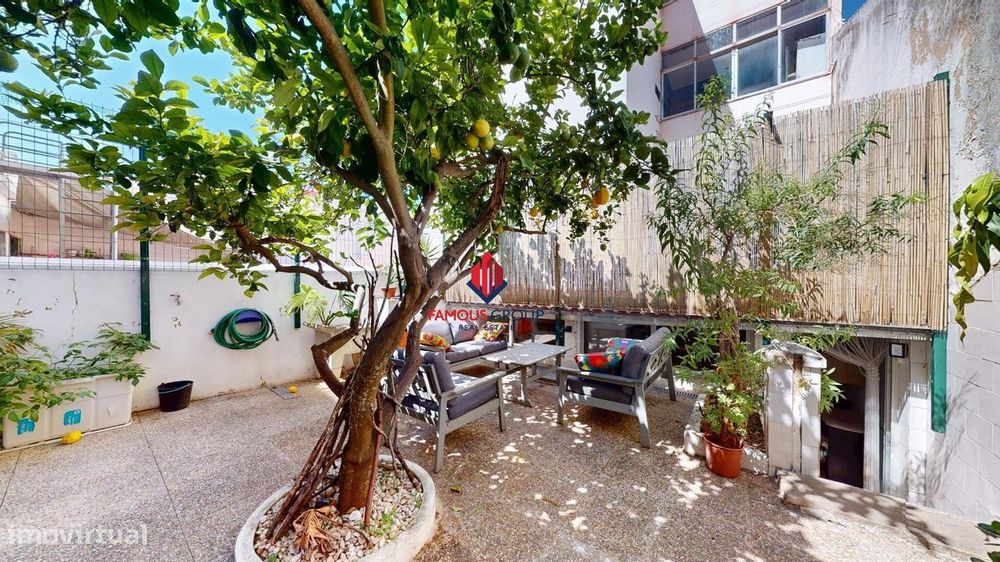 Apartamento T3 com Quintal em Portimão