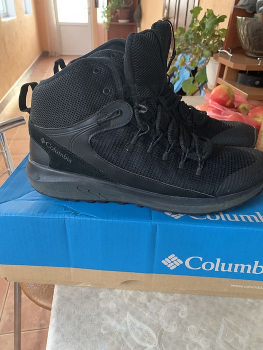 Кросівки коламбія зимні стан відмінний взував пару раз. ,помилився з р