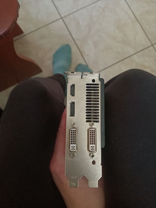 Продаю відеокарту