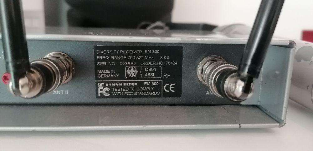 Microfone Sennheiser ew300
