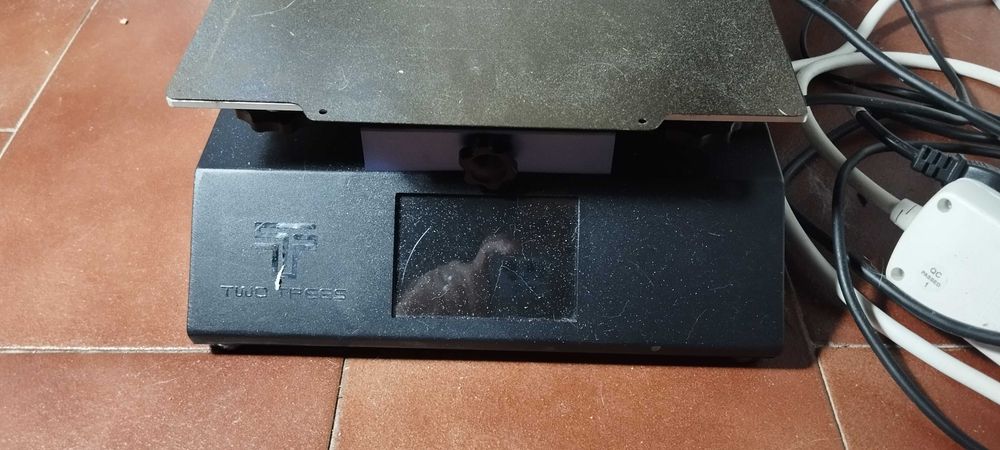 Vendo ou troco impressora 3d two trees