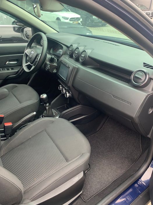 RENAULT DUSTER 1,5 дізешь 4*4