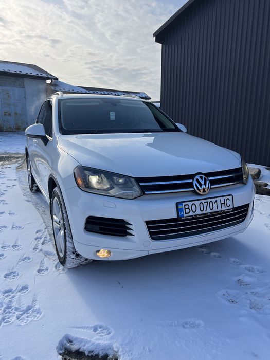 Продам TOUAREG 2012 рік 3.0 дизель