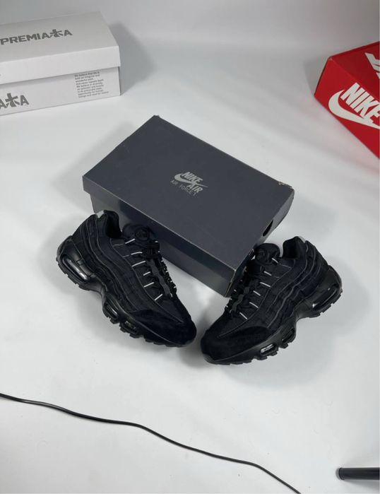 Nike Air Max 95 × CDG