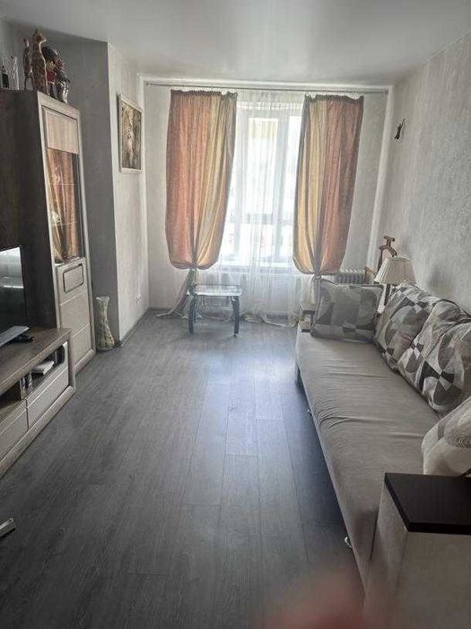 Продам 1 кв в новострое