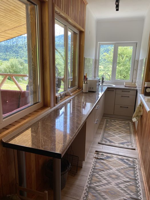 Східниця-Відпочинок в Карпатах. Оренда. Здам.Котедж з басейном.