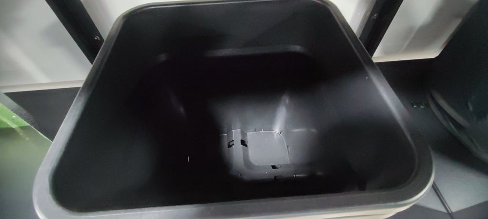 Conjunto dois vasos reforçados 25L novos