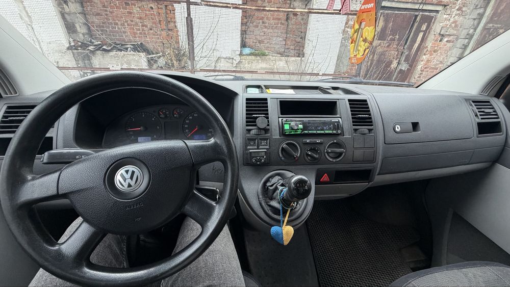 Продам фольцваген  т5