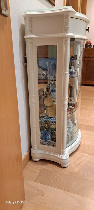 Armário  Cristaleira restaurado