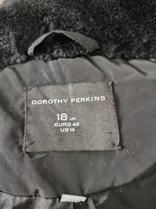 Теплая куртка  Dorothy Perkins